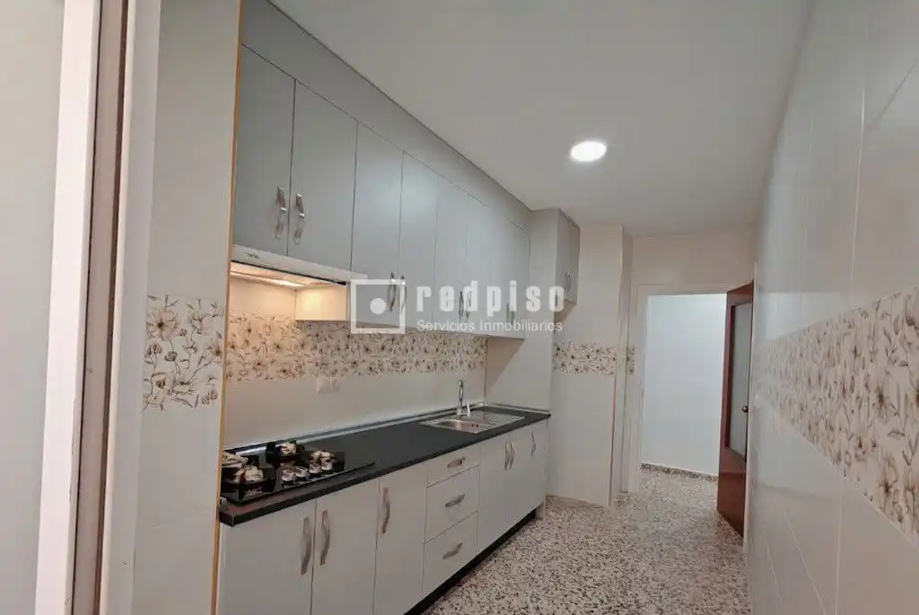 Cocina de Piso en venta en Alcantarilla con Calefacción