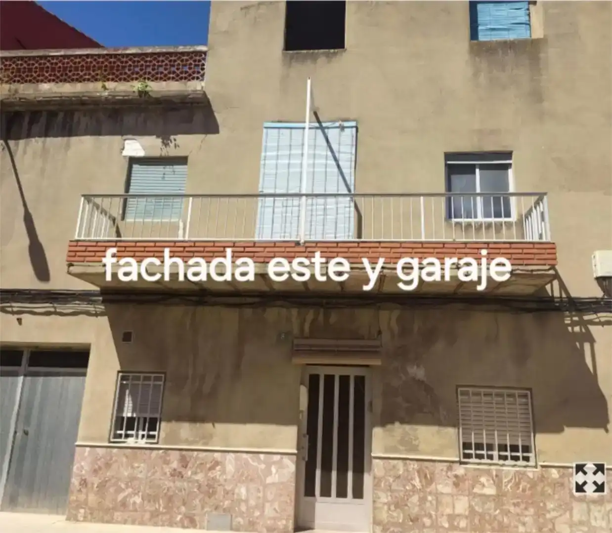Vista exterior de Piso en venta en Anna con Balcón