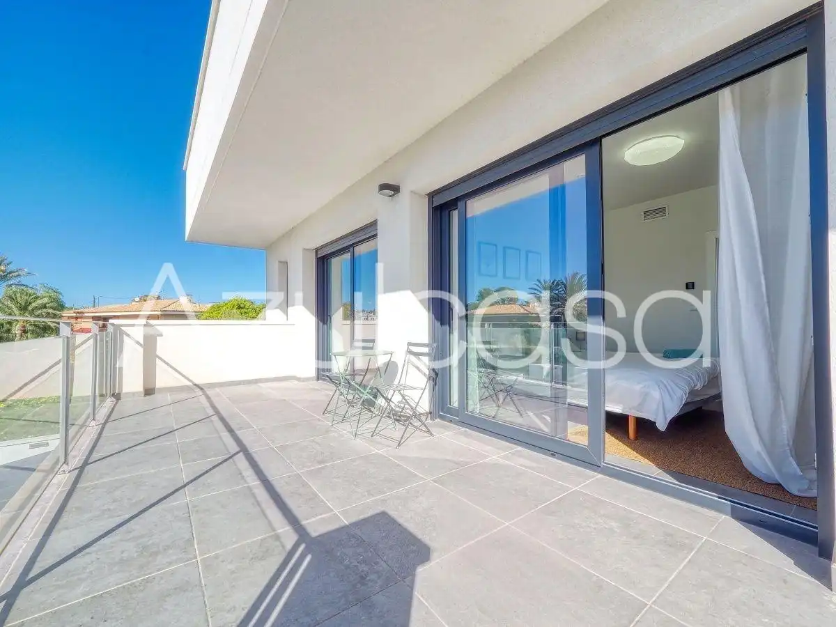 Terraza de Casa o chalet en venta en Sant Joan d'Alacant con Aire acondicionado, Terraza y Piscina