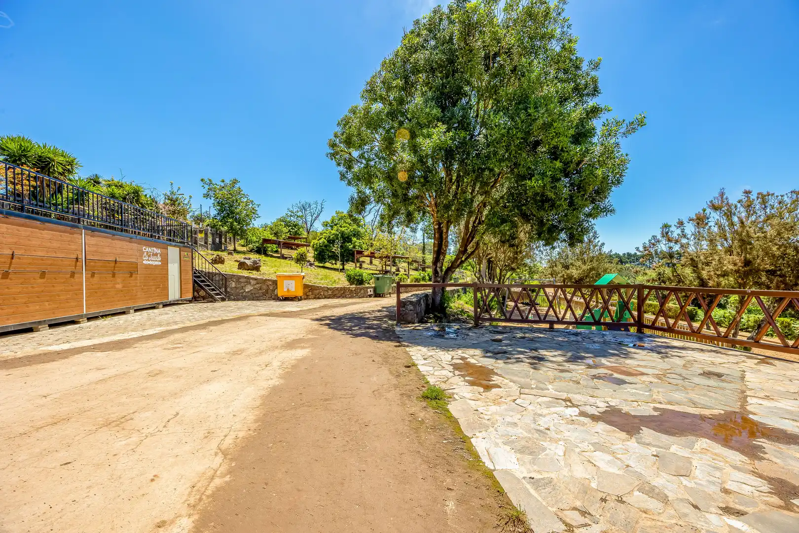Vista exterior de Casa o xalet en venda en Valleseco amb Jardí privat, Terrassa i Traster