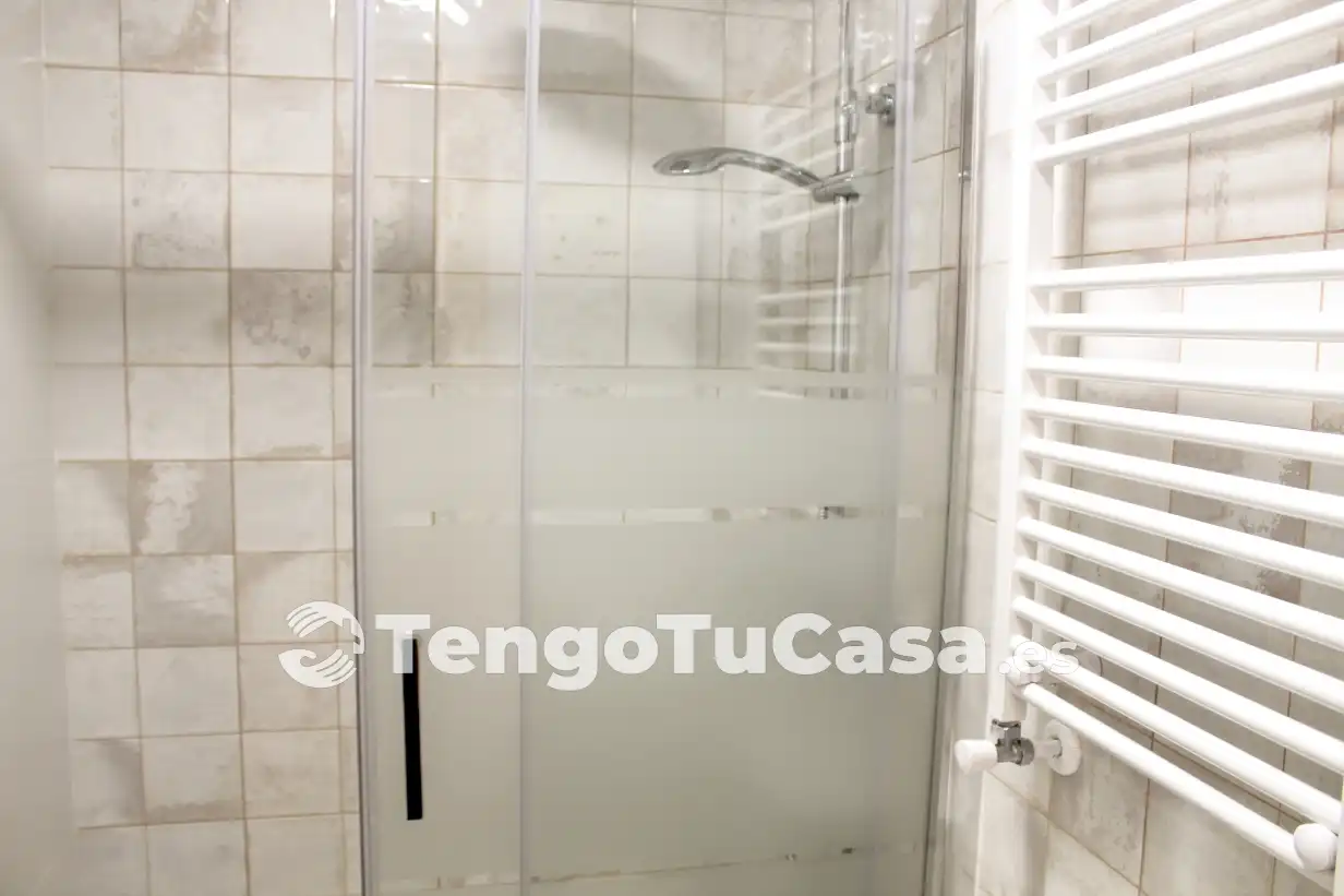 Baño de Piso en venta en Madrid con Aire acondicionado, Calefacción y Terraza