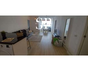 Bedroom of Flat to rent in  Barcelona Capital  with Air Conditioner, Heating and Parquet flooring