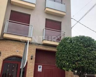 Exterior view of Garage to rent in Mula