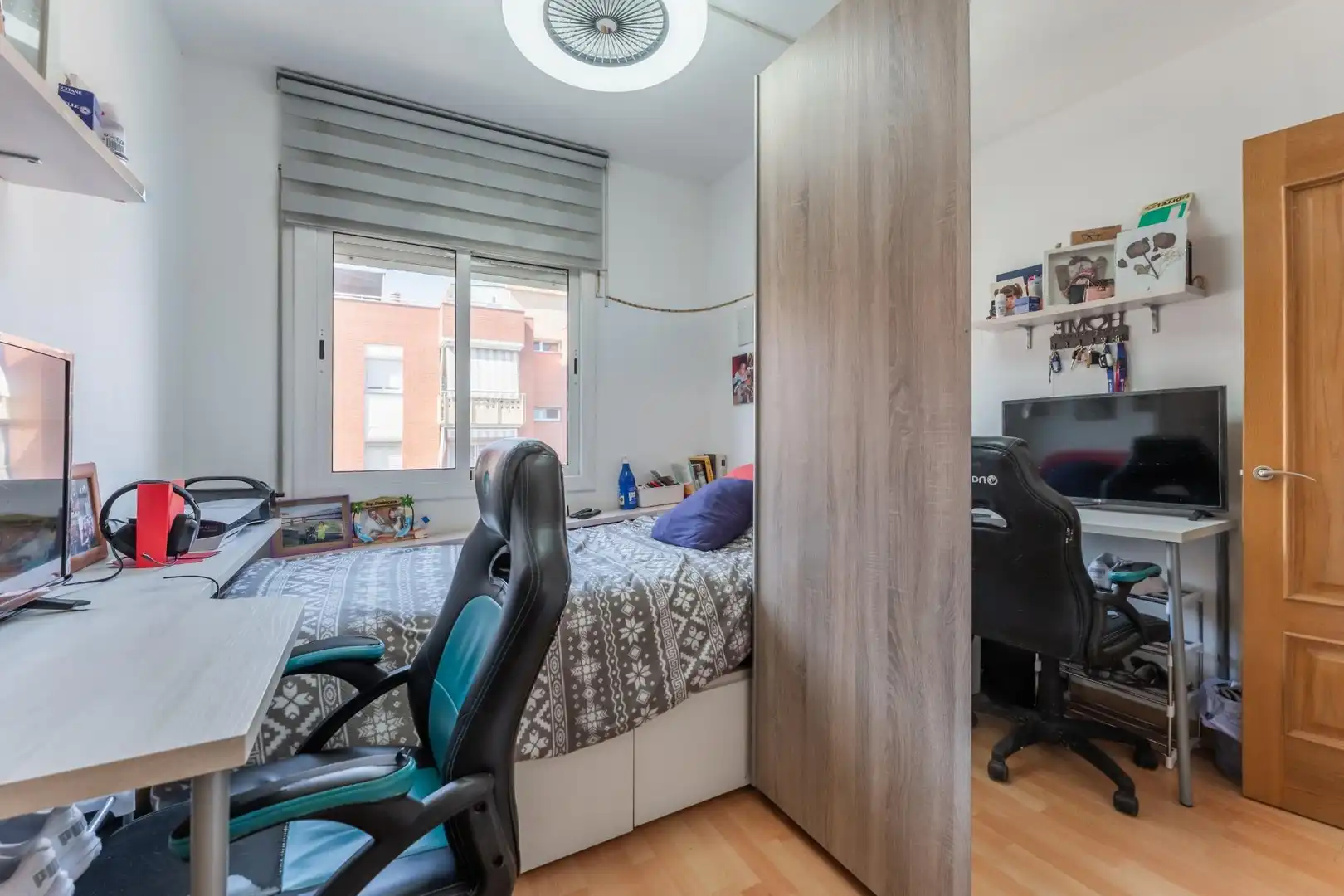 Bedroom of Flat for sale in Mollet del Vallès  with Air Conditioner, Heating and Parquet flooring