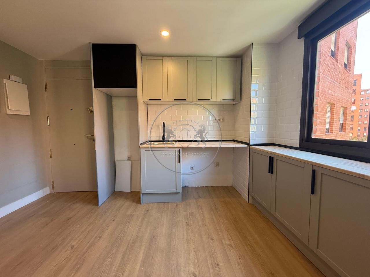 Kitchen of Flat for sale in  Madrid Capital  with Heating