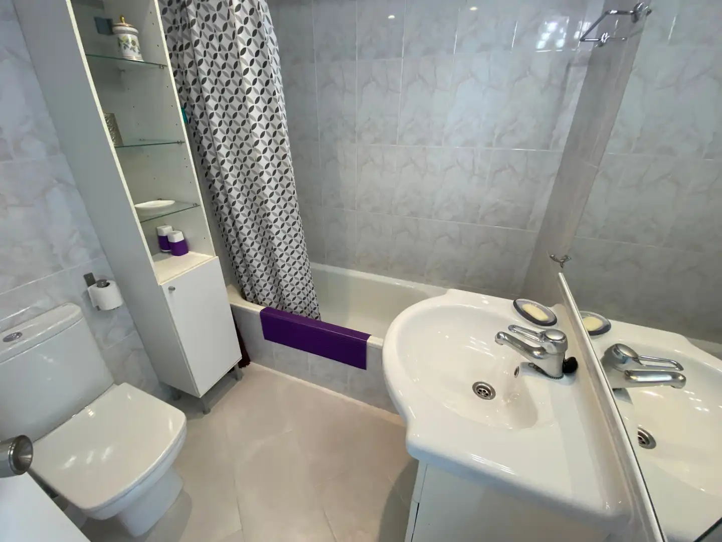 Baño de Apartamento en venta en Calonge i Sant Antoni con Terraza, Amueblado y Horno