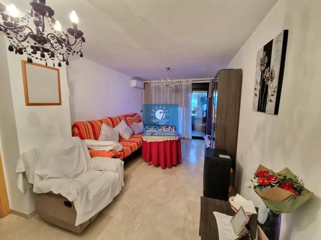 Sala de estar de Piso en venta en Almuñécar con Aire acondicionado, Calefacción y Terraza