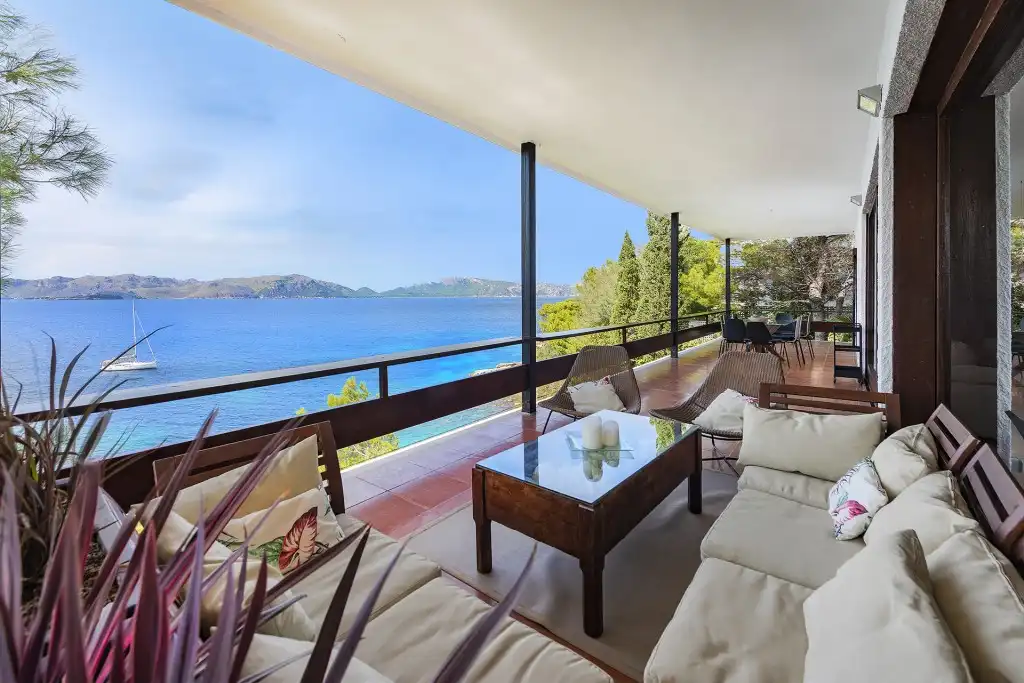 Terrassa de Casa o xalet en venda en Alcúdia amb Jardí privat, Terrassa i Piscina