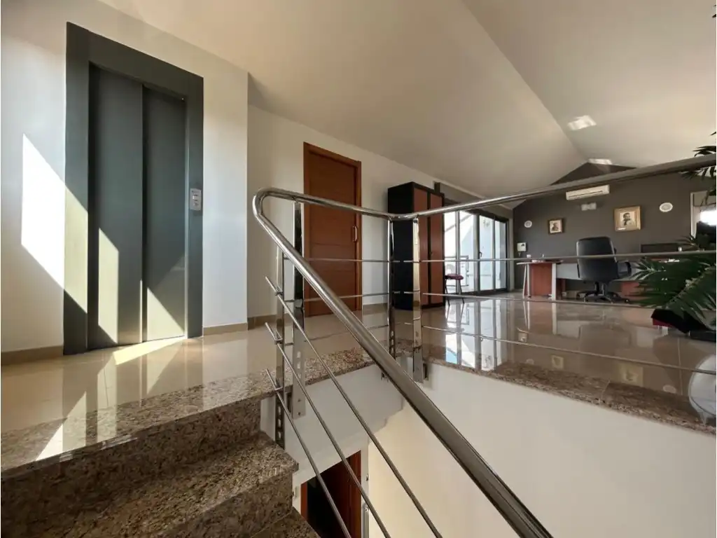 Casa o xalet en venda en Gandia amb Aire condicionat, Jardí privat i Terrassa