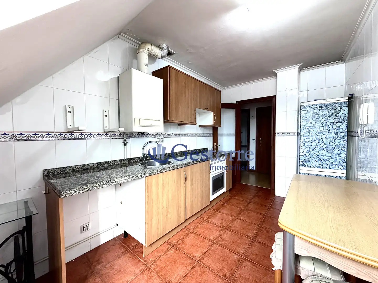 Küche von Wohnung zum Verkauf in Oviedo  mit Heizung und Möbliert