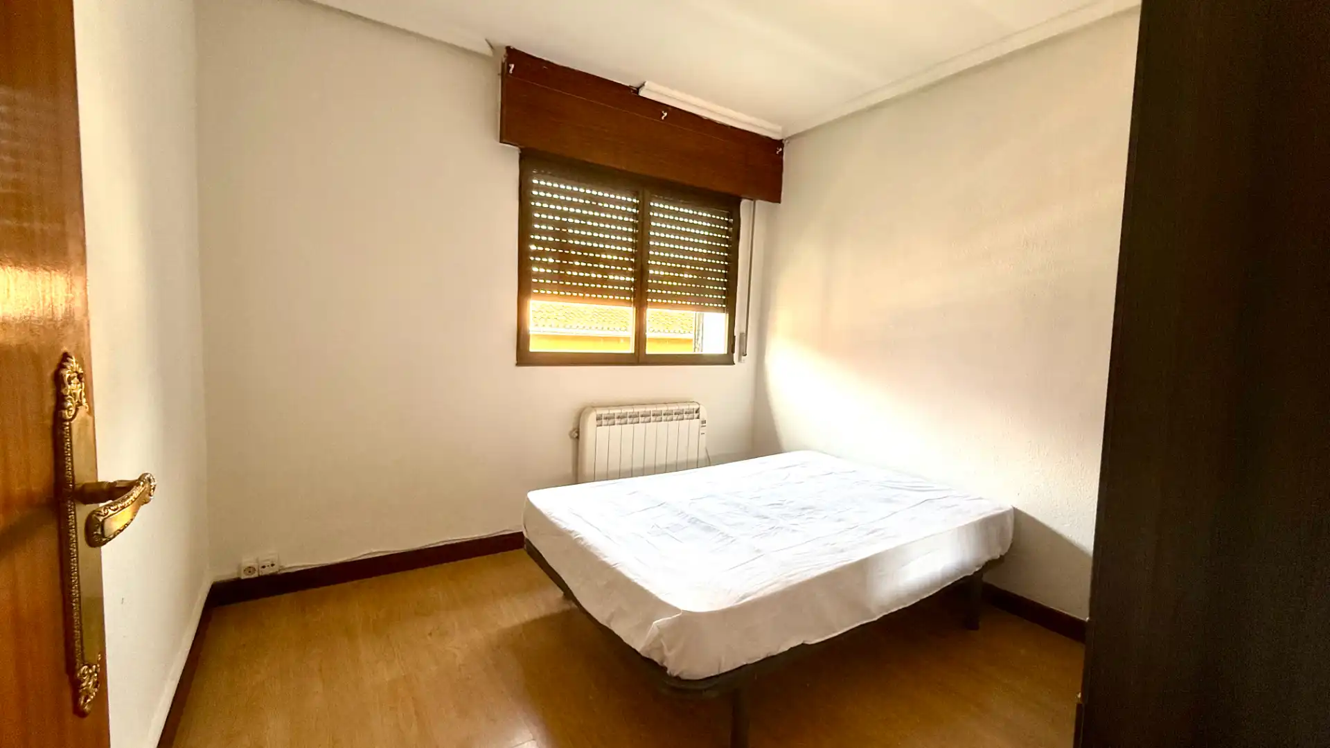 Habitación de Piso en venta en Barakaldo  con Amueblado y Balcón