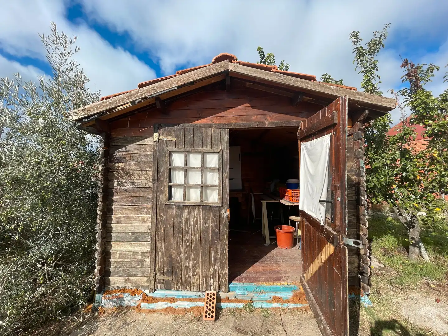 Vista exterior de Casa o chalet de alquiler en Tudela de Duero con Jardín privado, Horno y Microondas