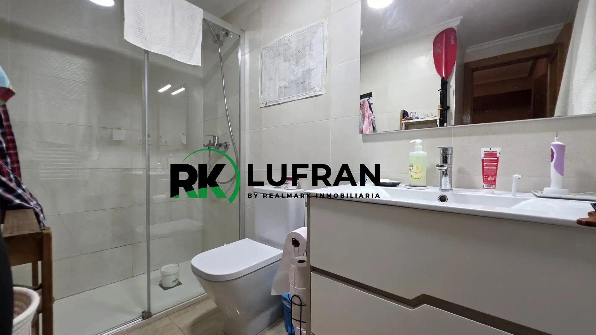 Badezimmer von Wohnung zum Verkauf in El Campello mit Klimaanlage, Privatgarten und Terrasse