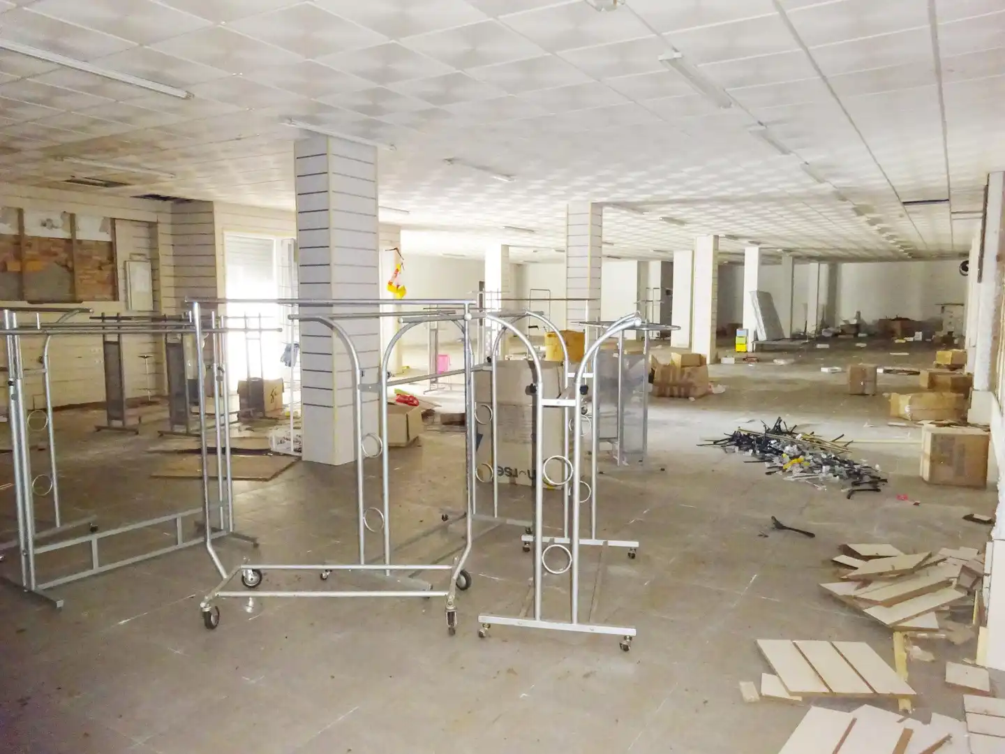 Commercial properties for sale in Almonte