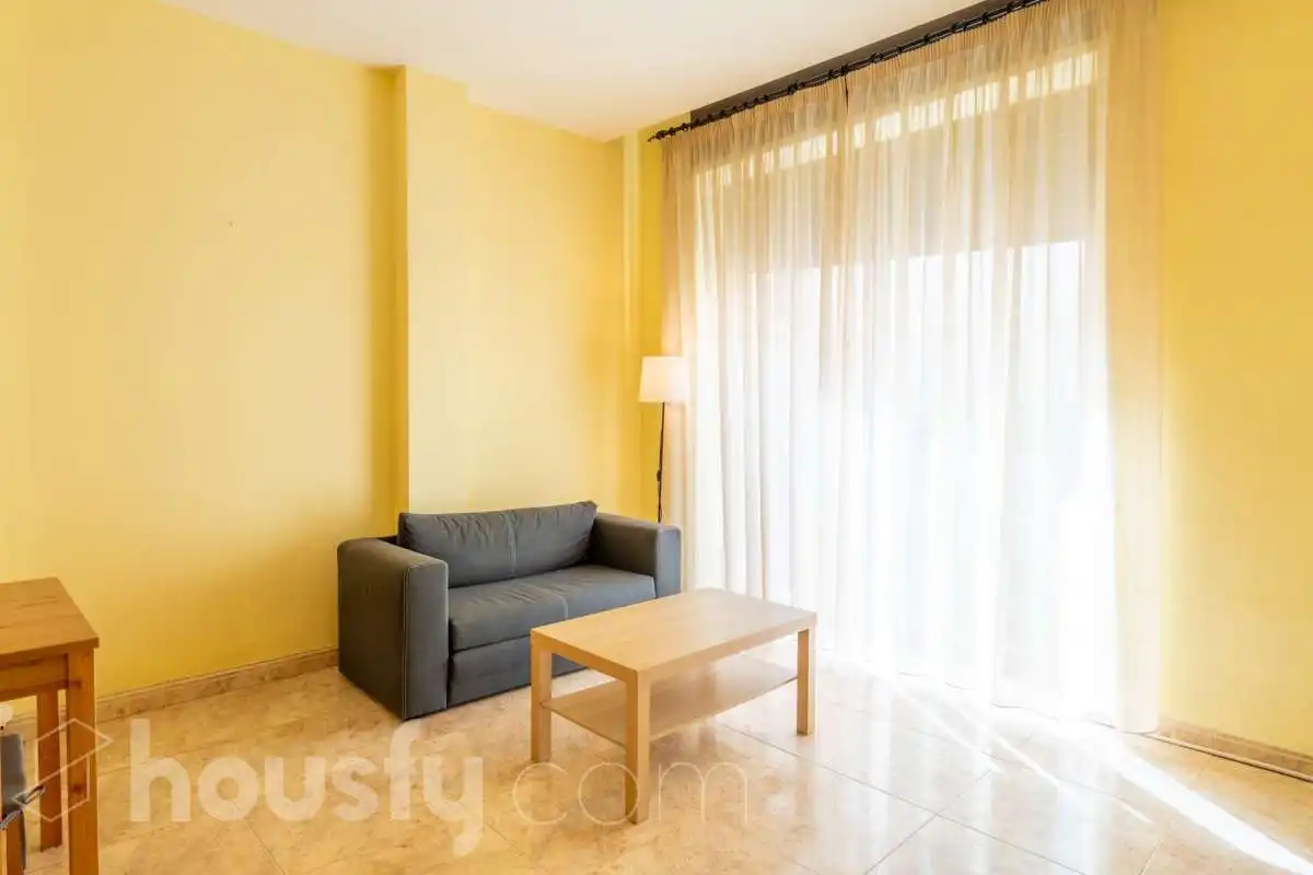 Wohnzimmer von Wohnung zum Verkauf in Vilanova i la Geltrú mit Klimaanlage, Heizung und Balkon