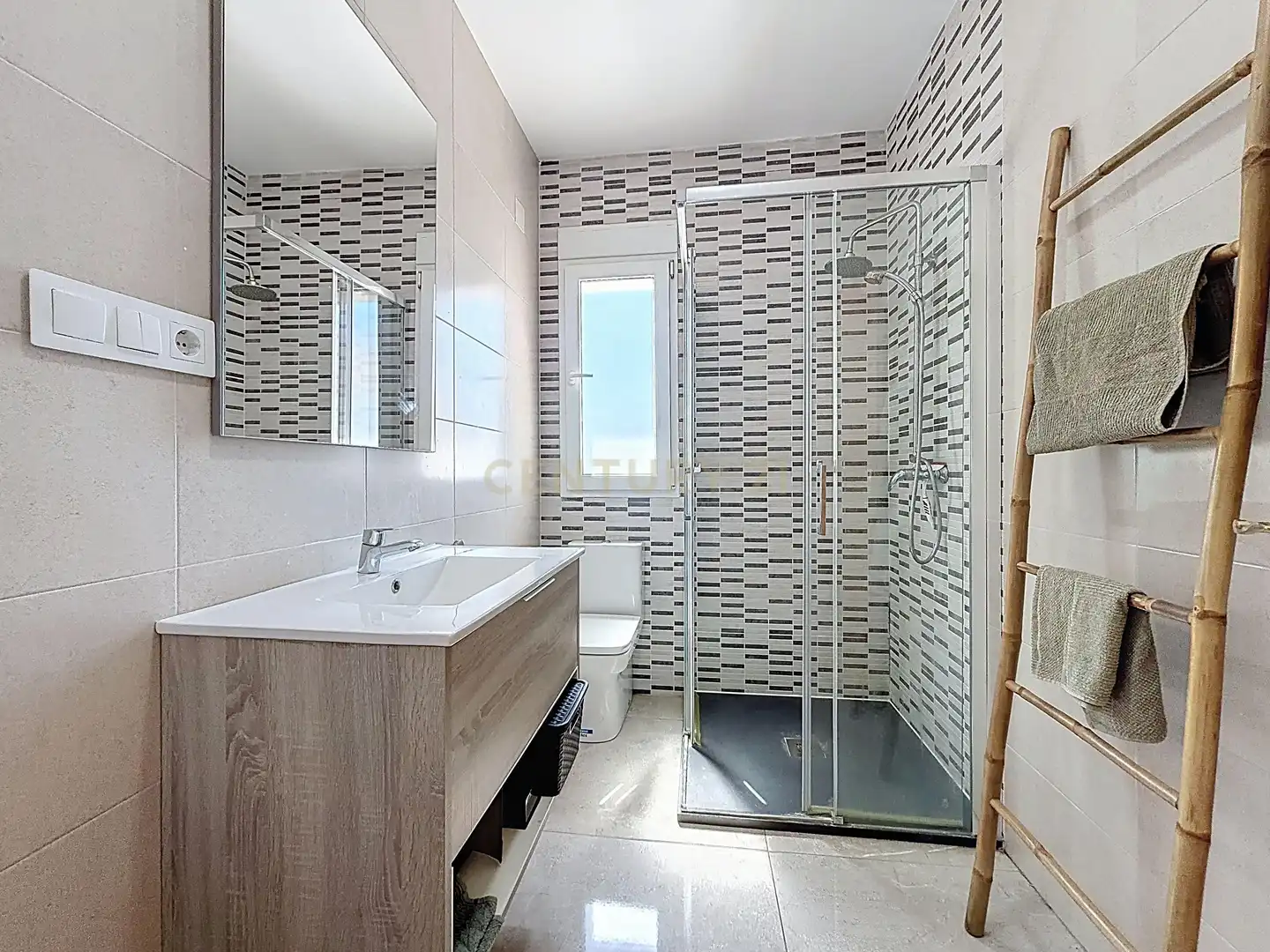 Baño de Casa o chalet en venta en Torrevieja con Aire acondicionado, Trastero y Piscina