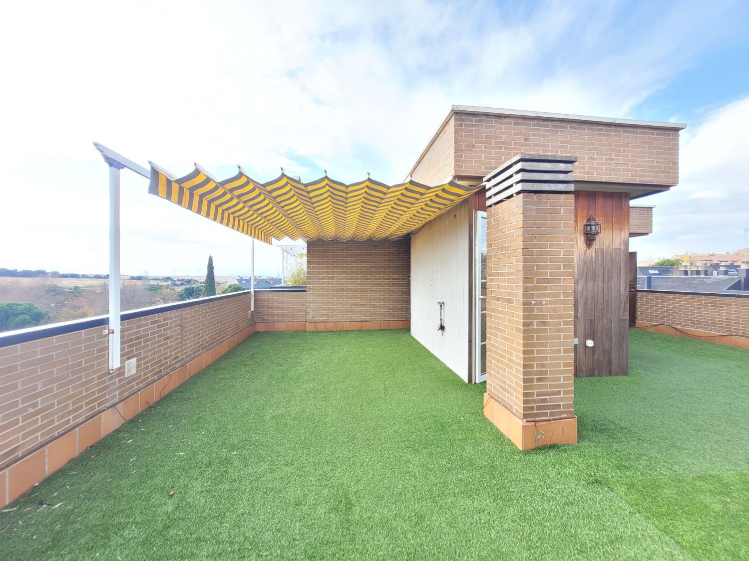 Terraza de Ático de alquiler en Majadahonda con Aire acondicionado, Calefacción y Terraza