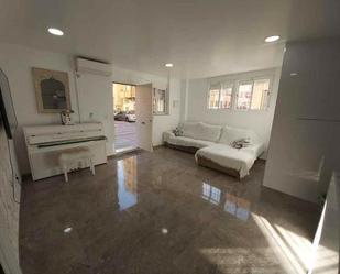 Sala d'estar de Casa o xalet en venda en  Almería Capital amb Aire condicionat i Calefacció
