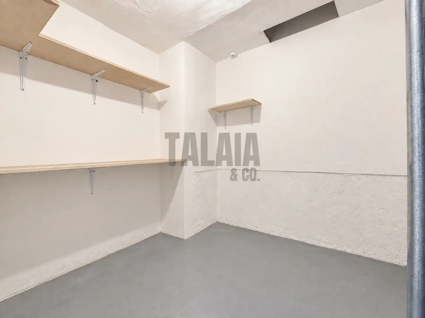Local commercial à vendre à Carrer de Fernando Sastre, imagen 5