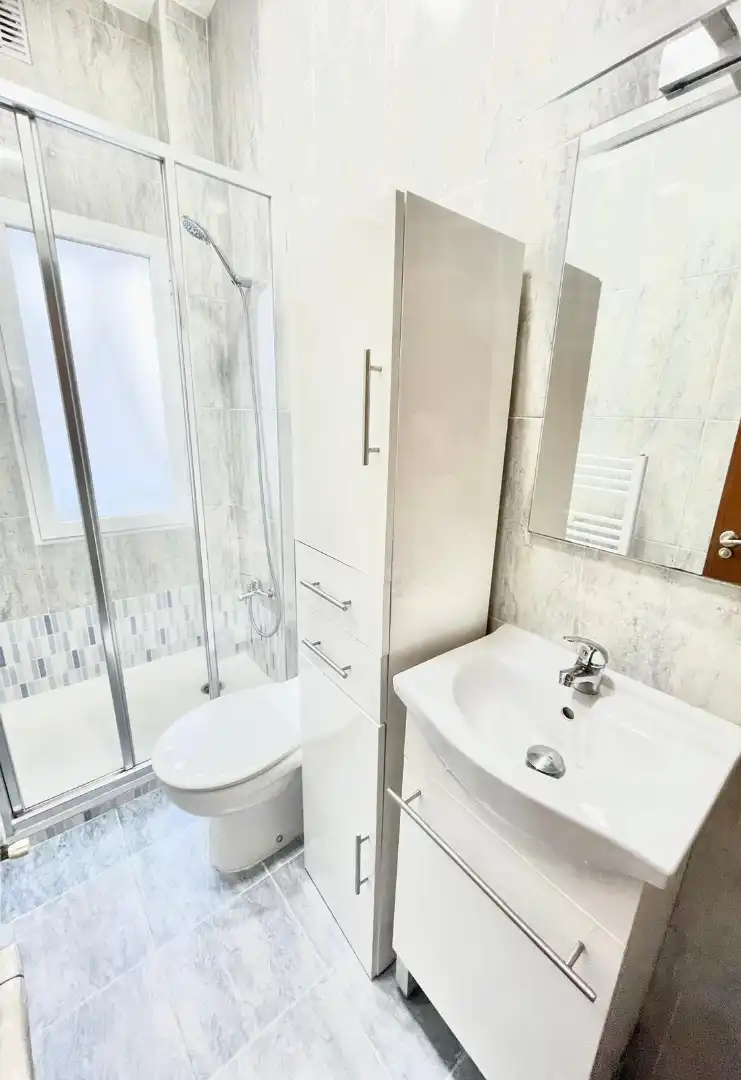 Baño de Piso en venta en Valladolid con Calefacción, Terraza y Amueblado
