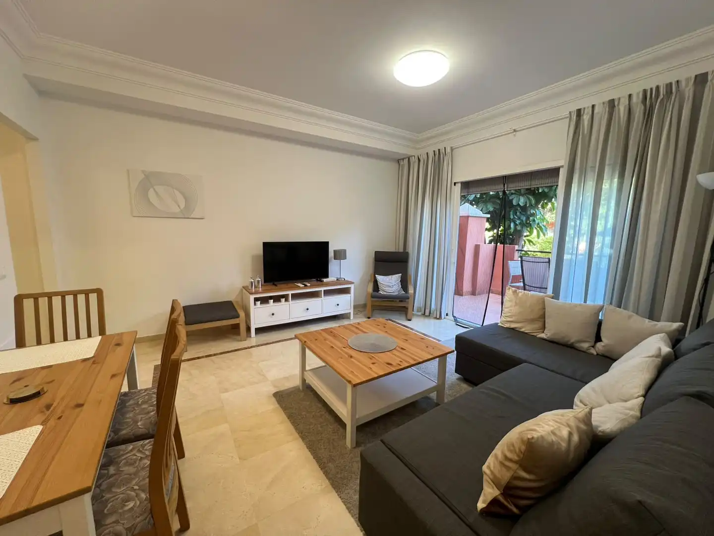 Sala de estar de Planta baja de alquiler en Estepona Pueblo