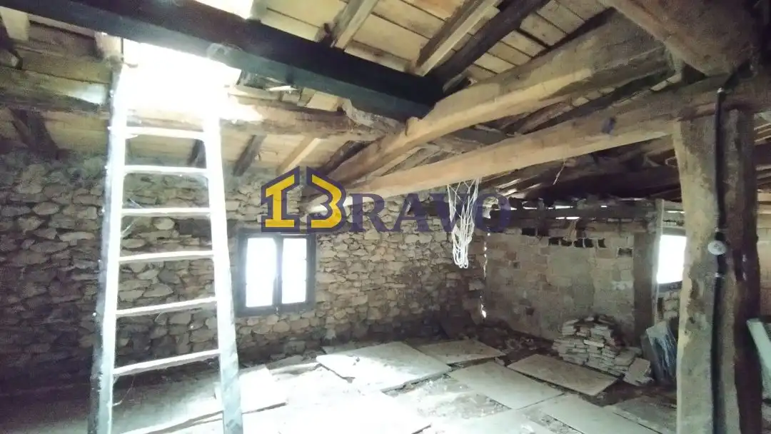 Casa o xalet en venda en Valle de Losa amb Jardí privat i Terrassa