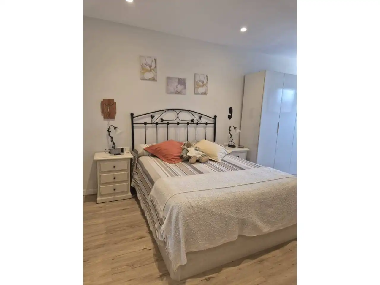 Bedroom of Flat for rent in Santa Maria - L'Eixample - Sud Sumella