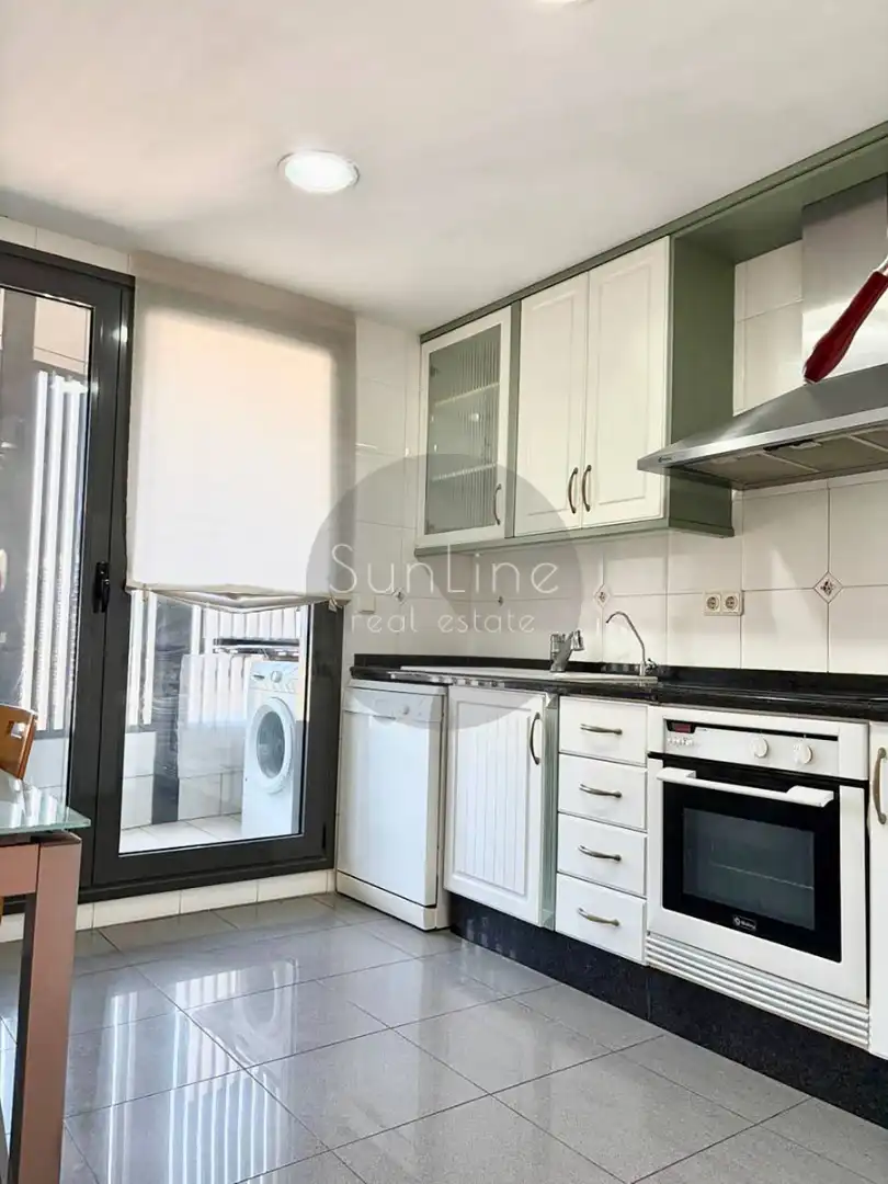 Kitchen of Flat for rent in Valencia  with Furnished, Balcony and Pets allowed