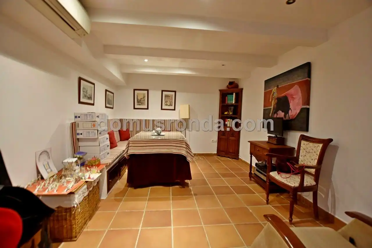 Habitación de Casa o chalet en venta en Ronda con Calefacción, Terraza y Piscina