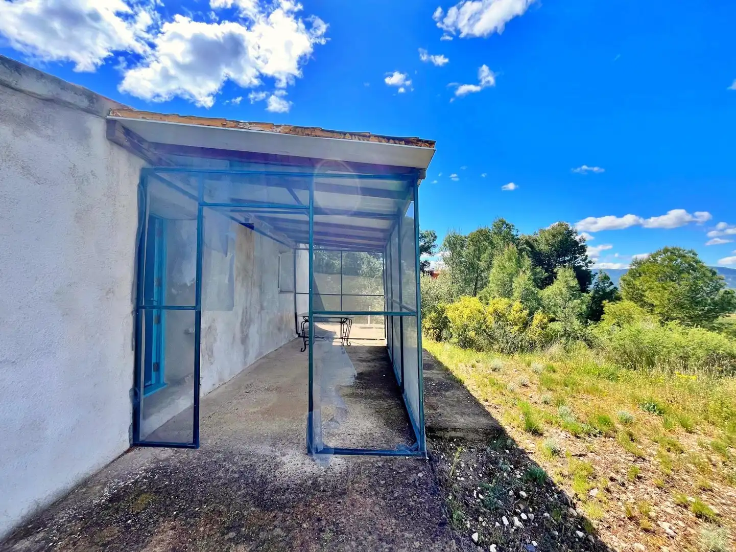Houses for sale in Flix