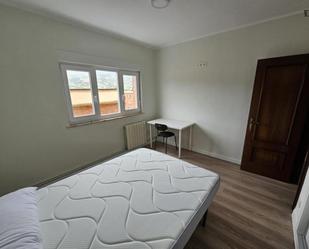 Bedroom of Apartment to share in Oviedo   with Furnished, Oven and Washing machine