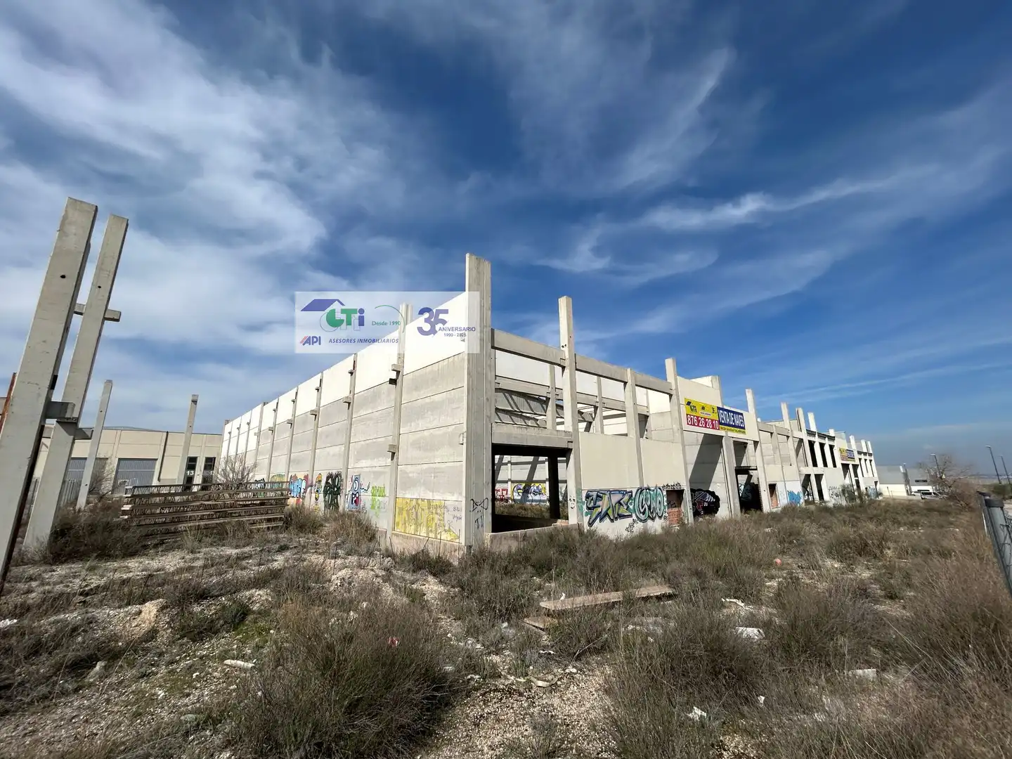 Außenansicht von Residential zum Verkauf in Zaragoza