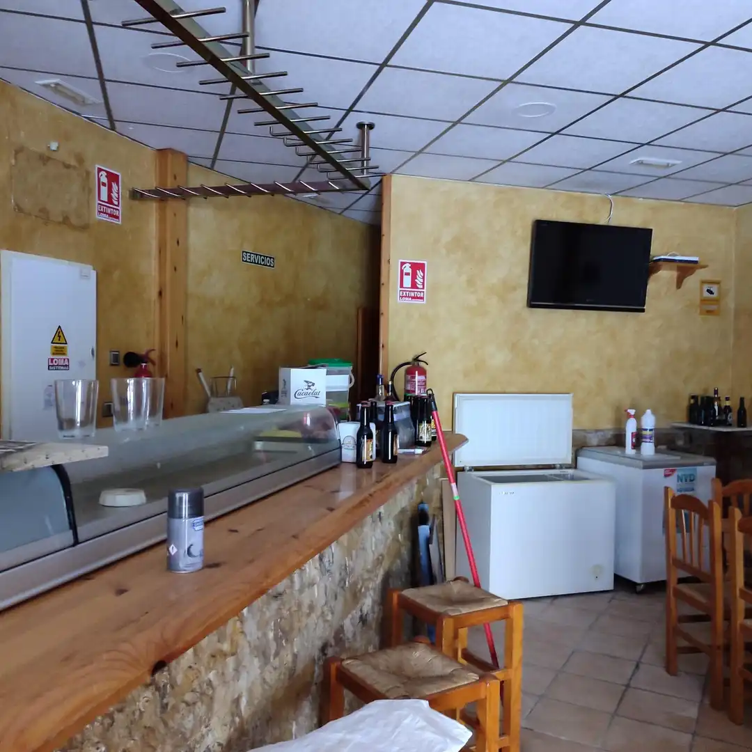 Local en venta en Pedanías Oeste