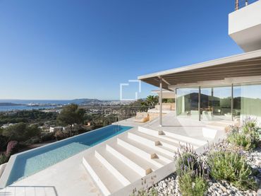 Detached house with pool for sale in Jesús