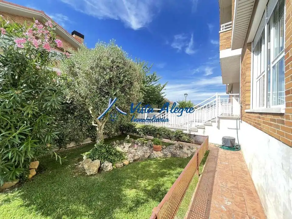 Garten von Einfamilien-Reihenhaus zum Verkauf in Zarratón mit Heizung, Privatgarten und Parkett