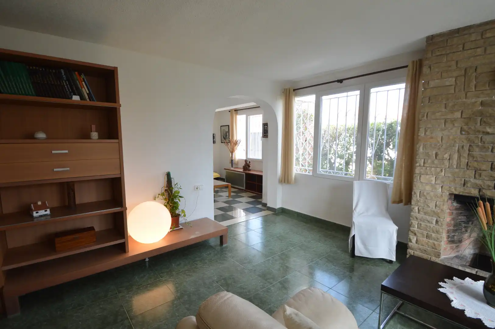 Sala d'estar de Casa o xalet en venda en Vinaròs amb Aire condicionat, Calefacció i Jardí privat