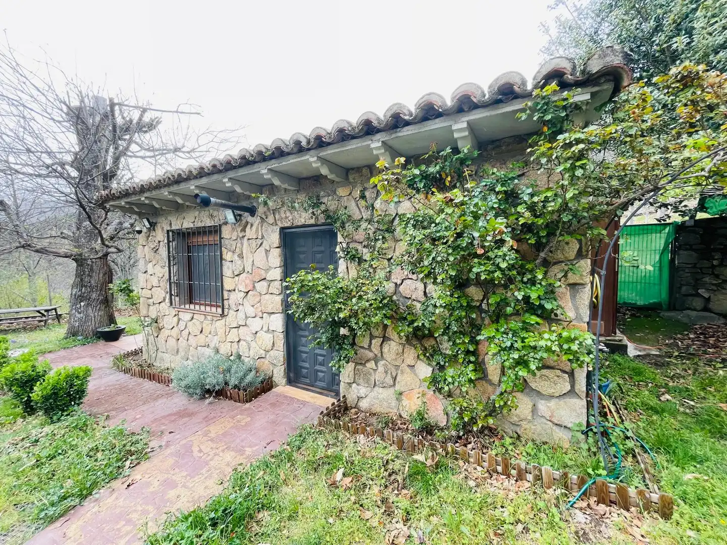Jardí de Finca rústica en venda en El Arenal  amb Moblat