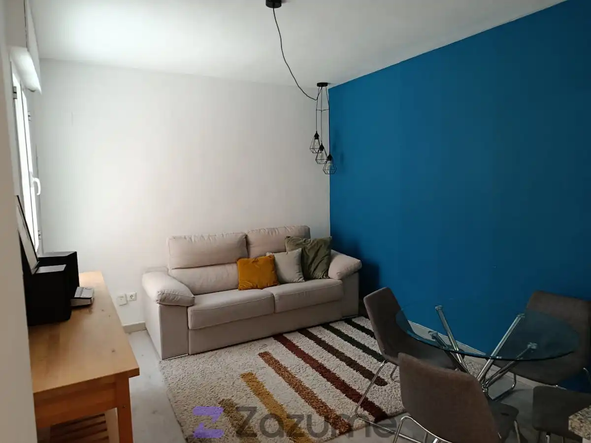 Sala de estar de Piso de alquiler en Sevilla con Aire acondicionado, Calefacción y Parquet