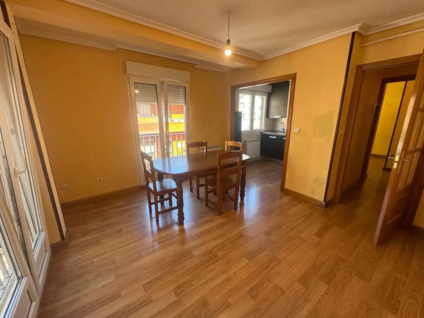 Esszimmer von Wohnung zum Verkauf in Ponferrada mit Heizung, Abstellraum und Balkon