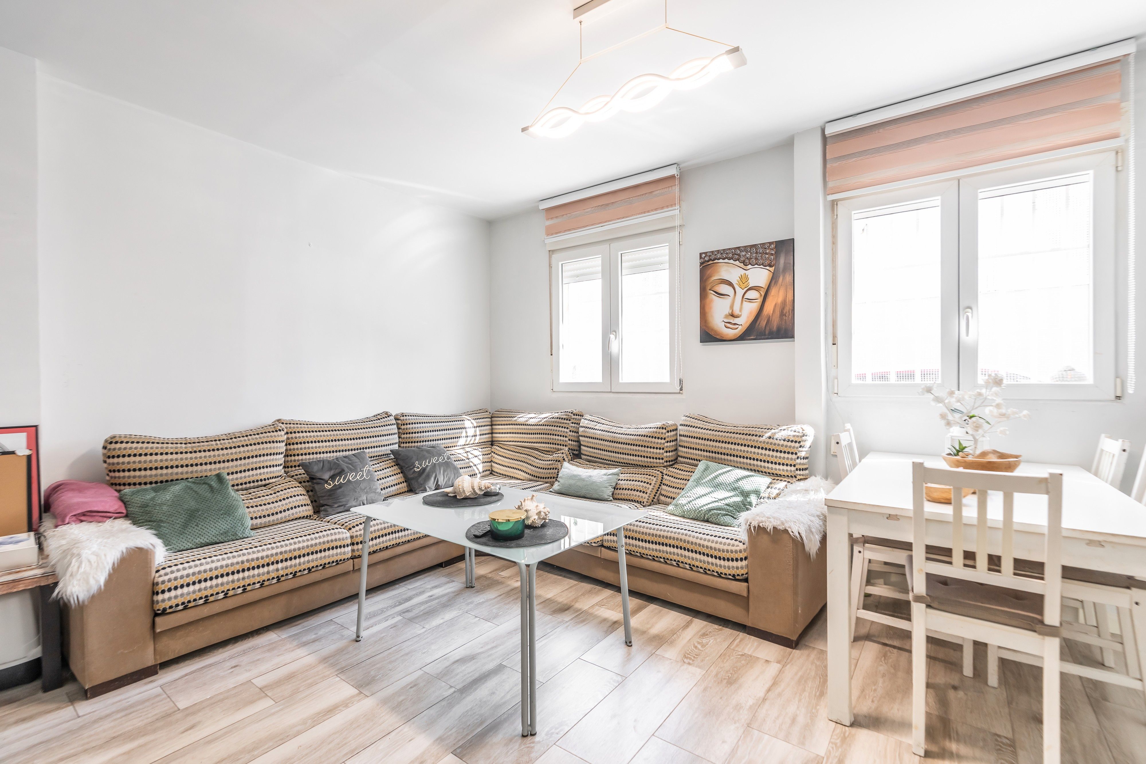 Living room of Flat for sale in  Madrid Capital  with Heating