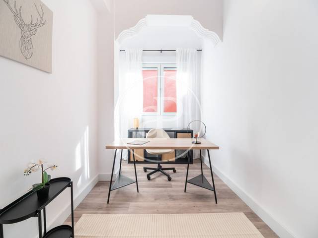 Piso en Alquiler en Carrer del Naturalista Rafael Cisternas en Mestalla