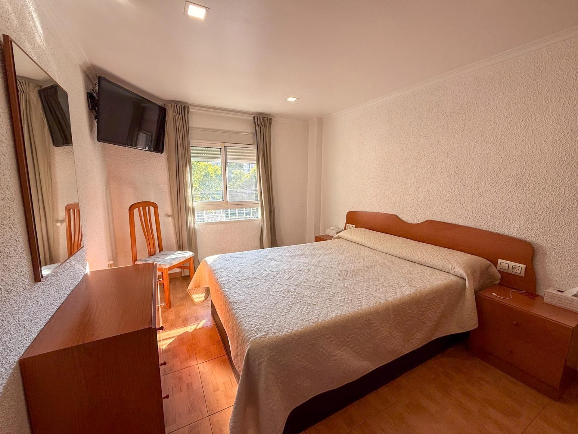 Bedroom of Flat for sale in  Valencia Capital