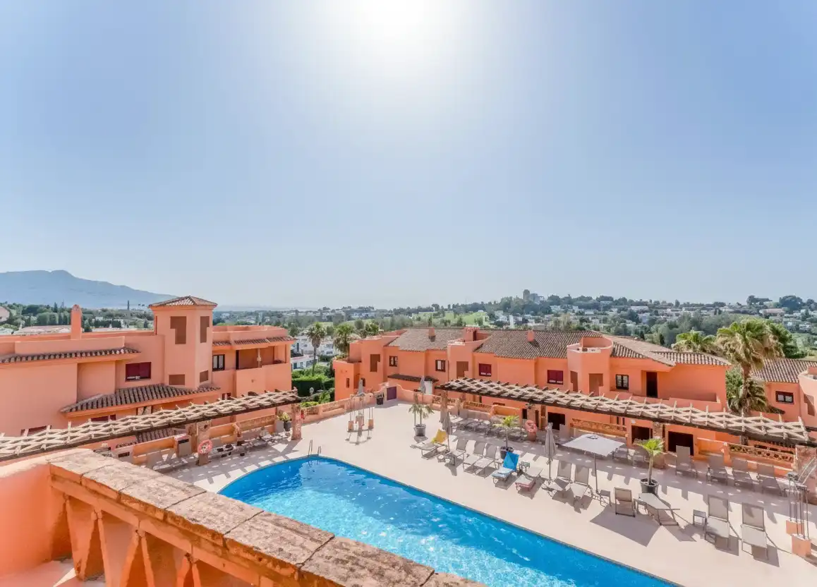 Terrace of Apartments for sale in Benahavís  with Air Conditioner, Terrace and Swimming Pool