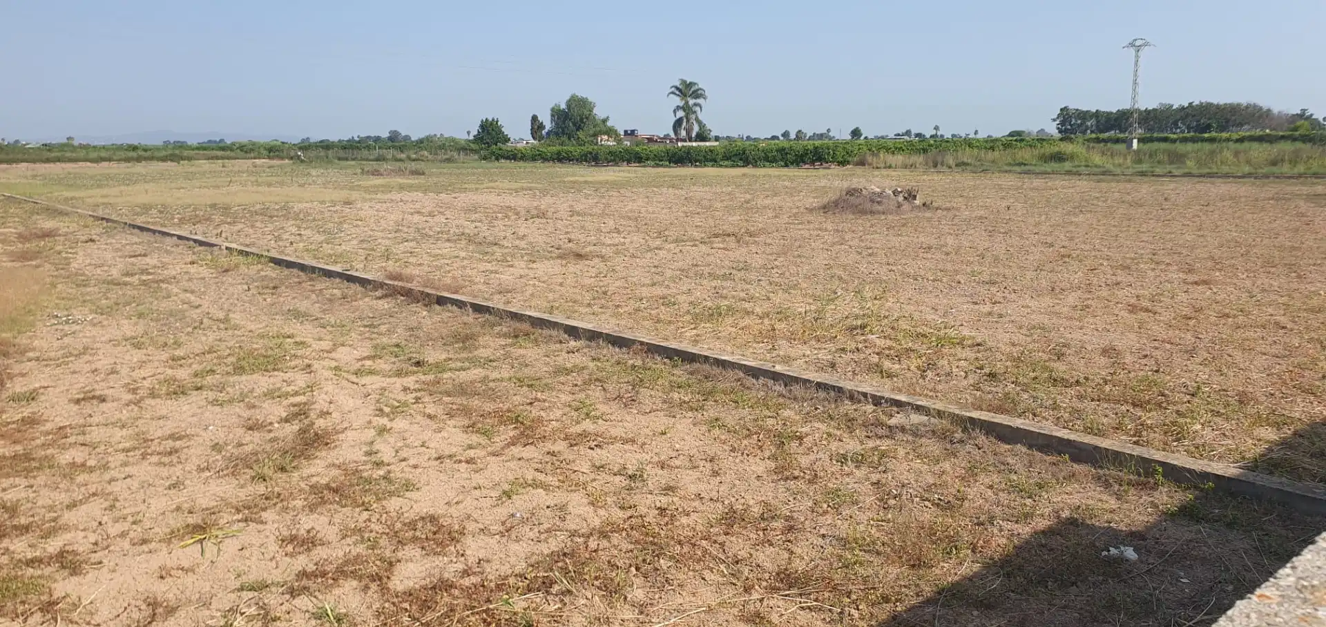 Finca rústica en venda a Riola