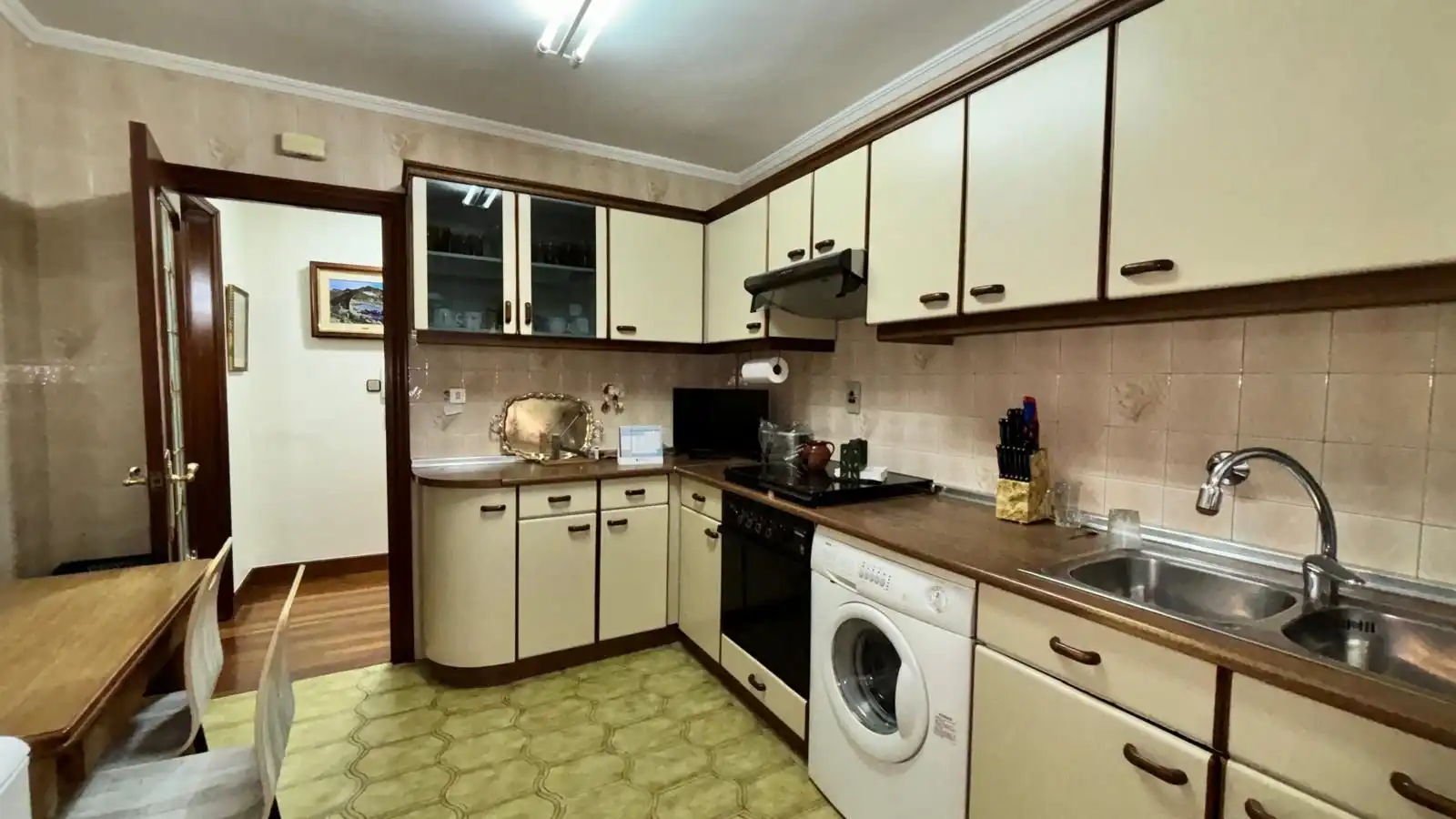 Küche von Wohnung zum Verkauf in Ugao- Miraballes mit Heizung und Terrasse