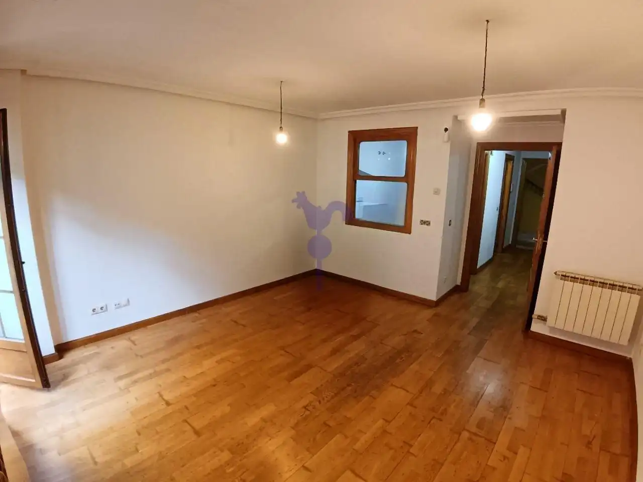 Apartament en venda en León Capital  amb Calefacció, Parquet i Traster