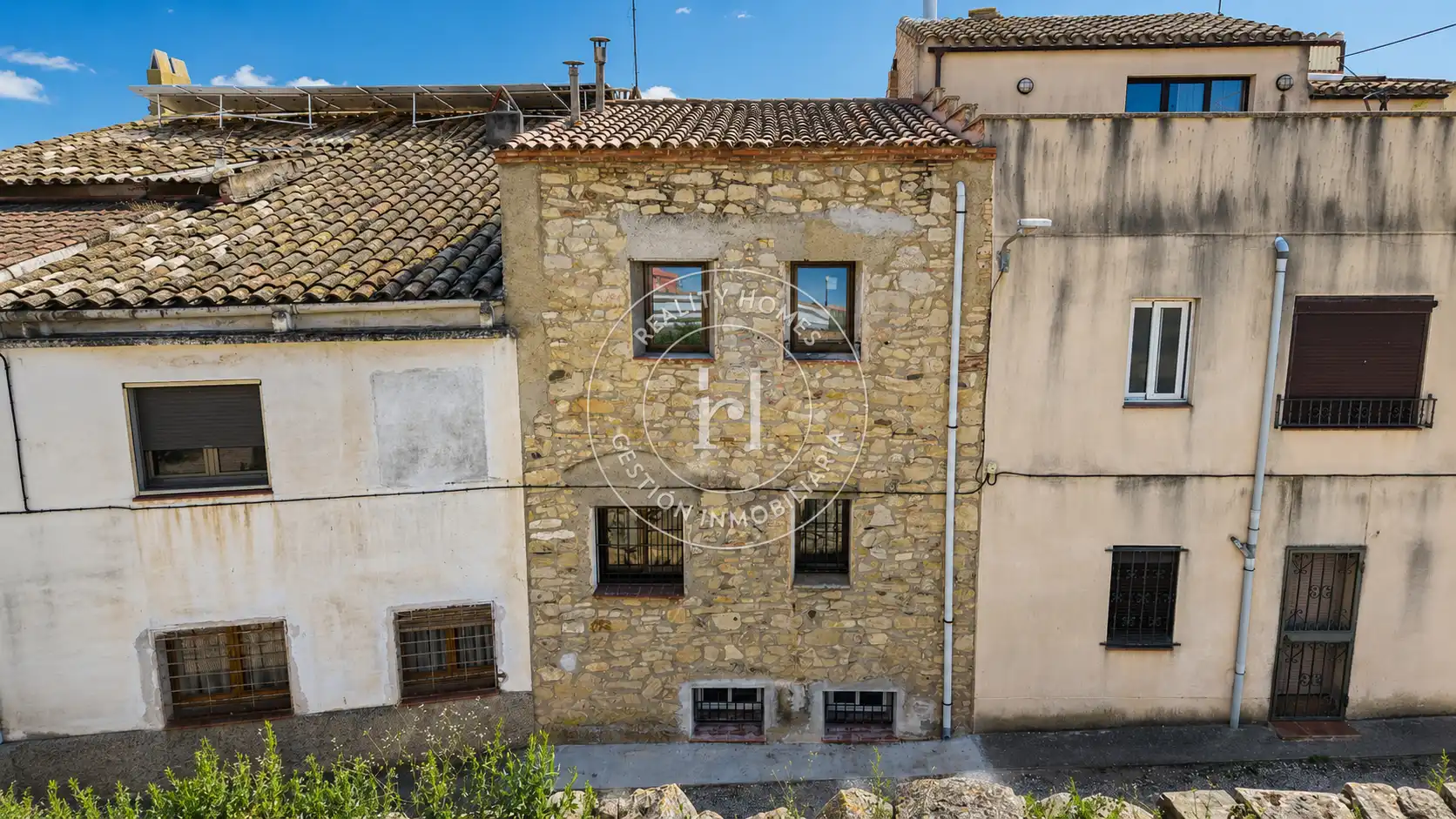 Vista exterior de Edificio en venta en Vimbodí i Poblet