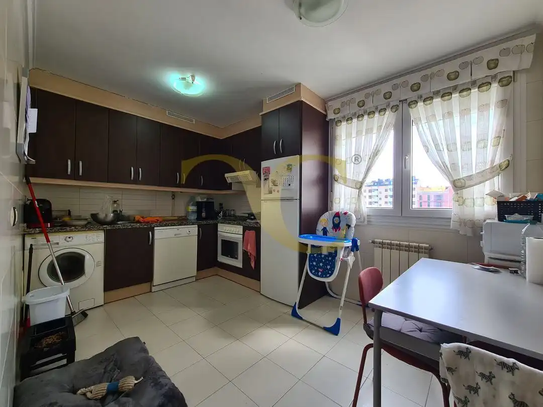Küche von Wohnung zum Verkauf in Siero mit Heizung, Terrasse und Abstellraum