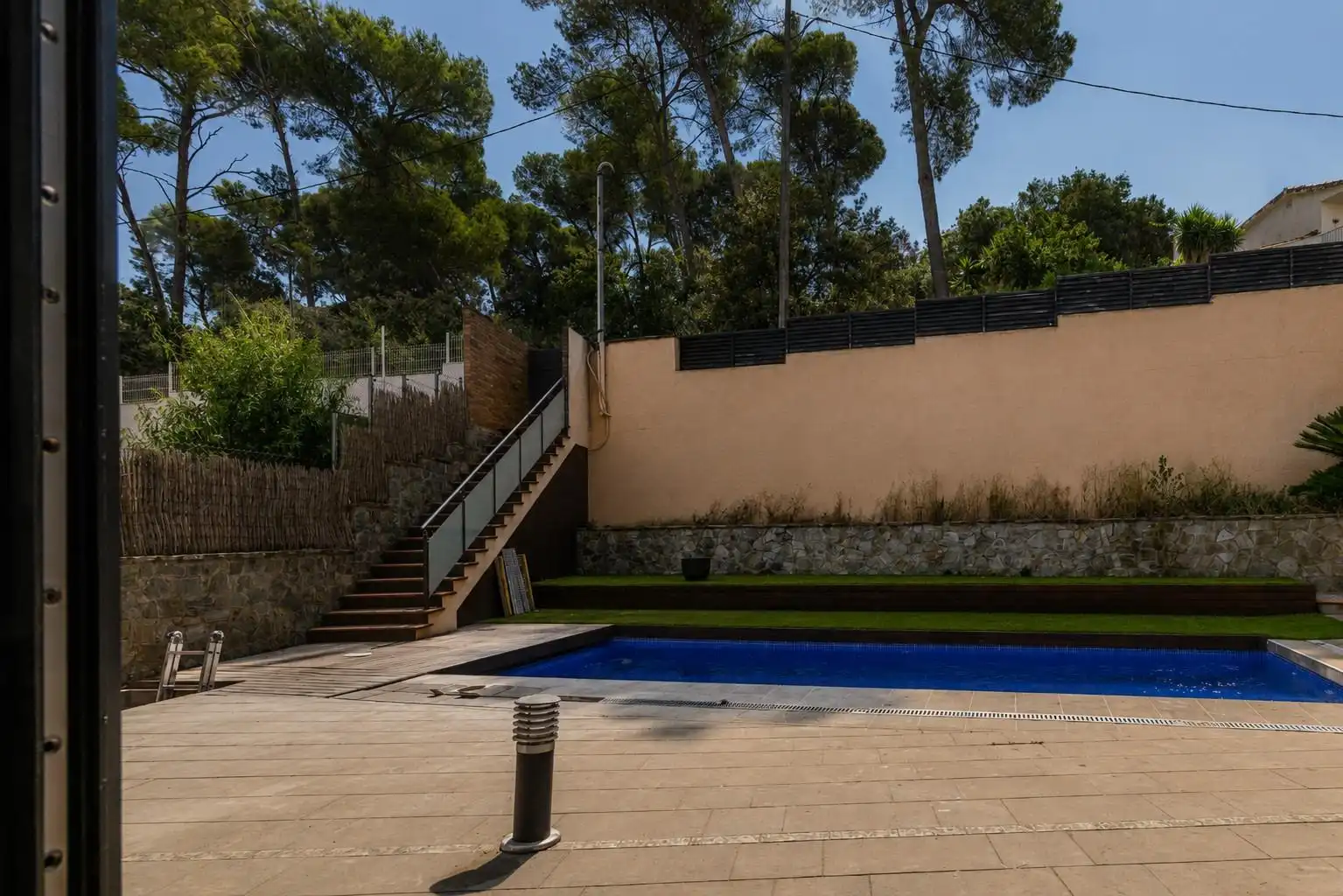 Piscina de Casa o chalet en venta en Cerdanyola del Vallès con Aire acondicionado, Calefacción y Jardín privado