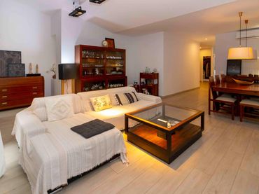 Maison avec balcon à vendre à Casco Antiguo